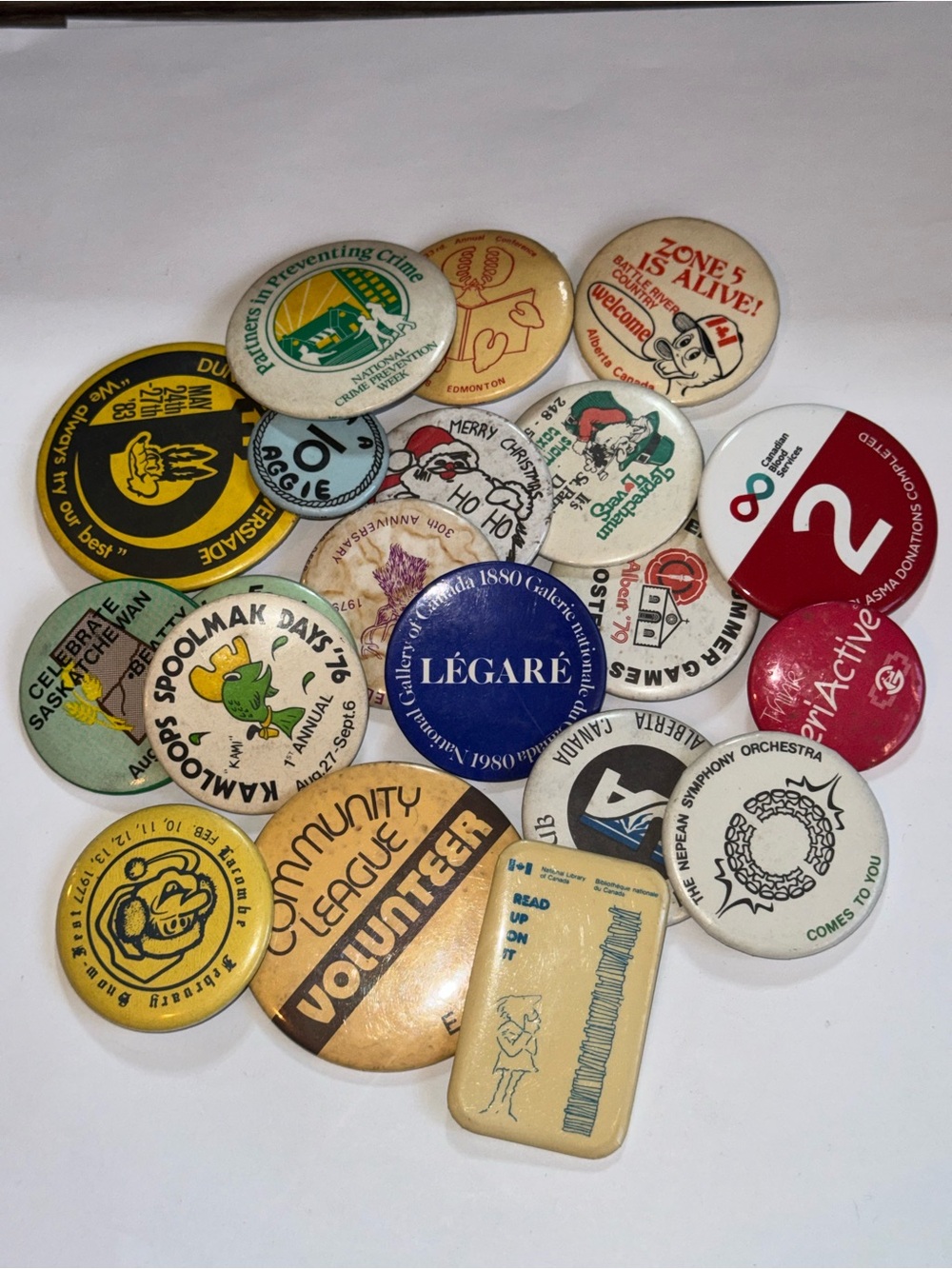 Vintage Canadian Pinback Button Lot (20-Piece) | 1970s-80s